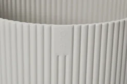 Elho Bloempot Vibes Fold Rond 25cm Wit 11 Elho Bloempot Vibes Fold Rond 25cm Wit -KeramiekHuisNederland elho bloempot vibes fold rond 25cm wit 800x533 620e3cde4fde3 l